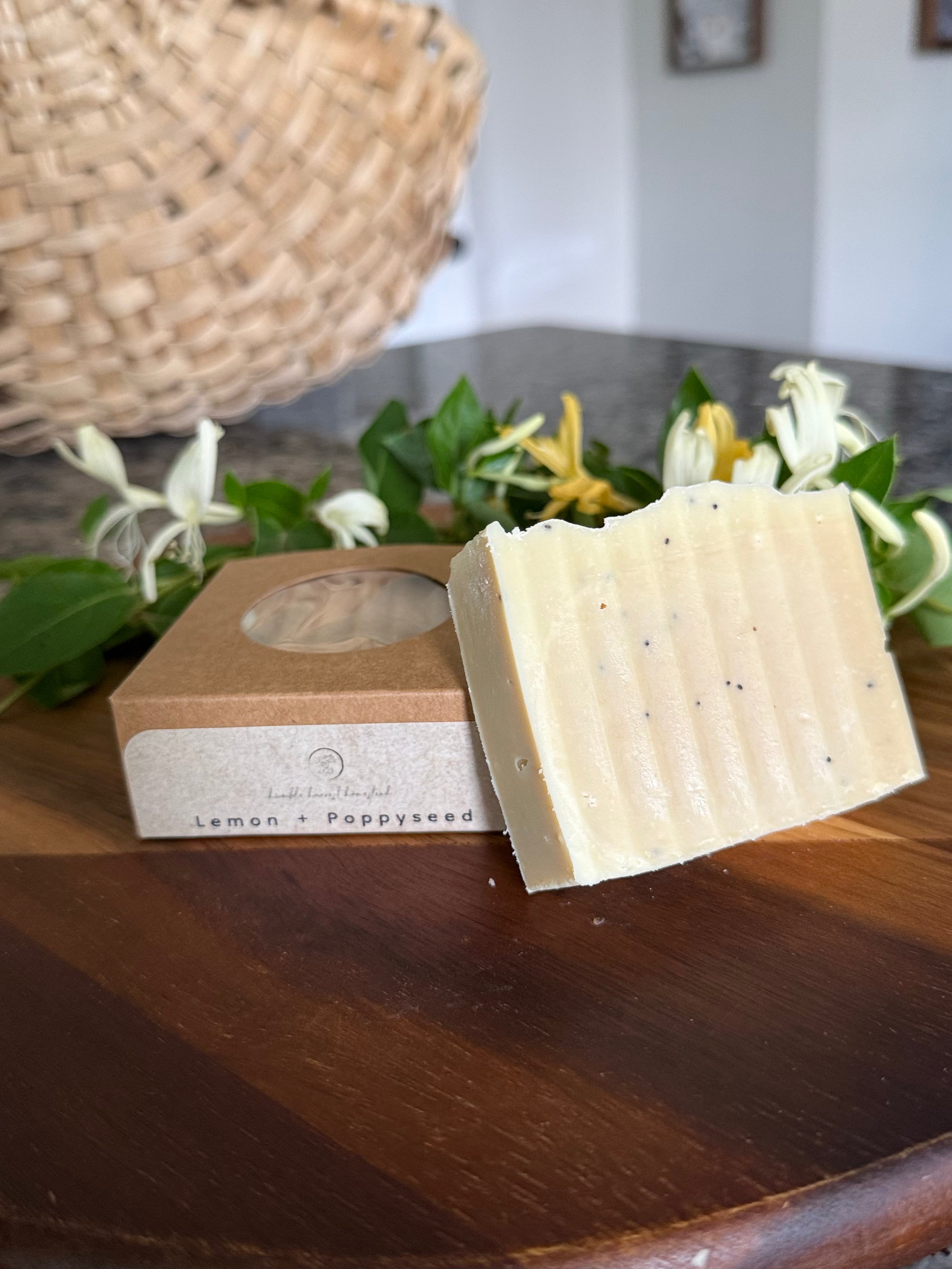 Lemon - Poppy Seed - Honey - Goats Milk Soap
